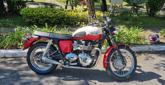 TRIUMPH BONNEVILLE T 100 865 
